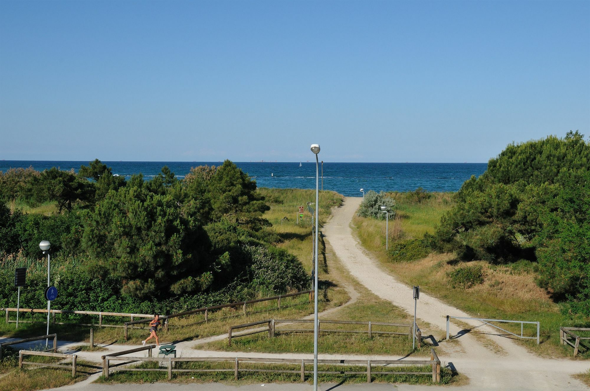 Hotel-Residence-B&B Le Dune Beach Service Included Lido Adriano Exterior photo